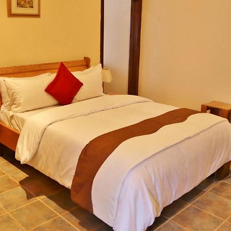 Eden Vale Hotel Ajiringano Εξωτερικό φωτογραφία