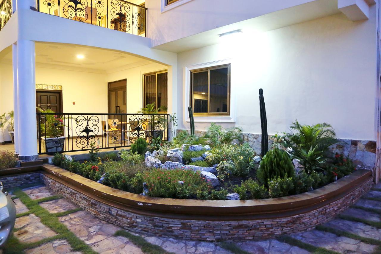 Eden Vale Hotel Ajiringano Εξωτερικό φωτογραφία