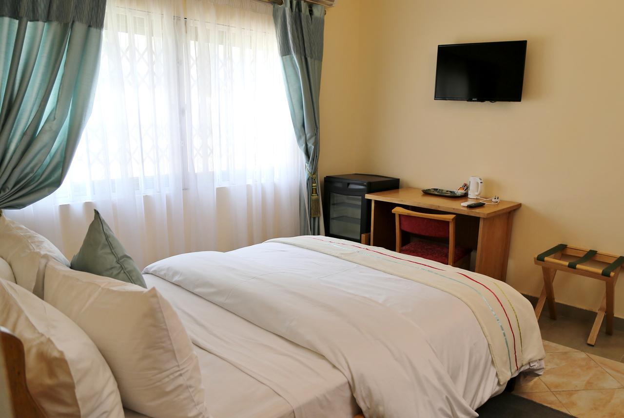Eden Vale Hotel Ajiringano Εξωτερικό φωτογραφία