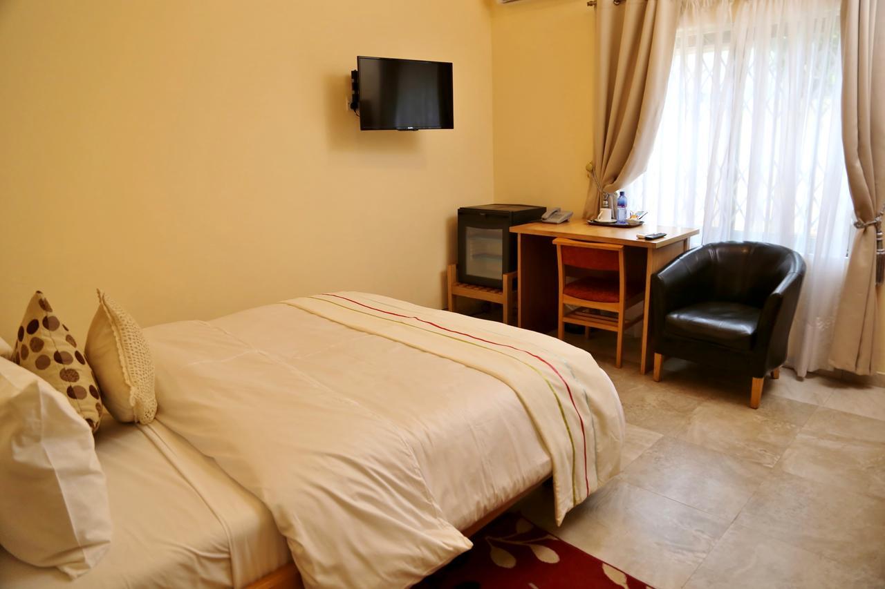 Eden Vale Hotel Ajiringano Εξωτερικό φωτογραφία