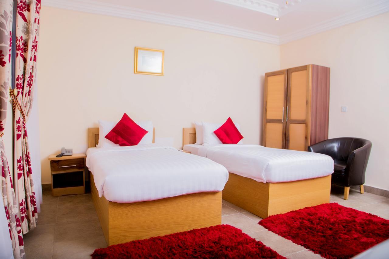 Eden Vale Hotel Ajiringano Εξωτερικό φωτογραφία