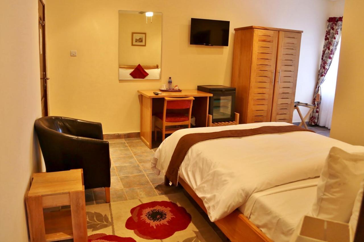Eden Vale Hotel Ajiringano Εξωτερικό φωτογραφία