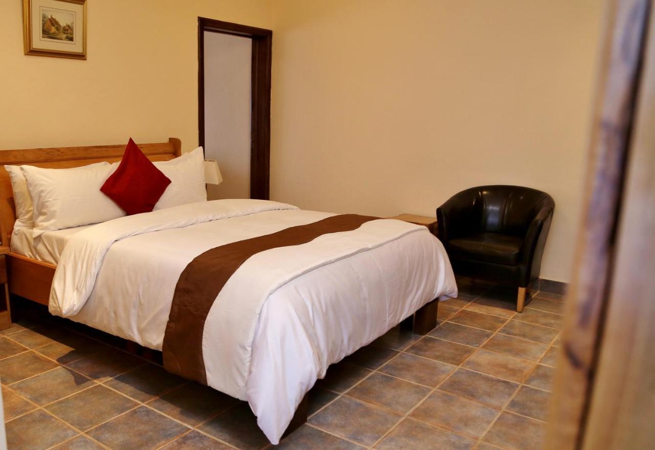 Eden Vale Hotel Ajiringano Εξωτερικό φωτογραφία